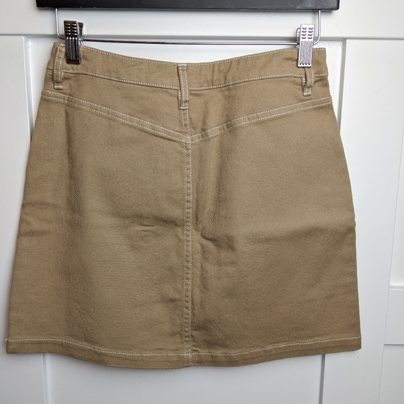 Skirt - Picture 2 of 6